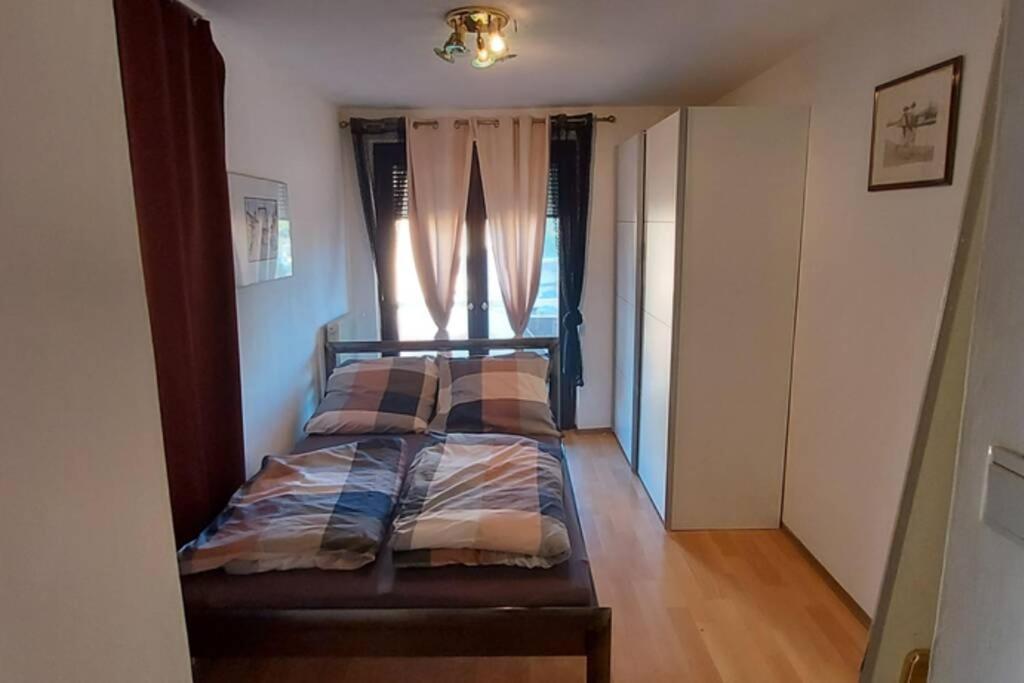 Quiet Apartment Close To Town Villach Buitenkant foto