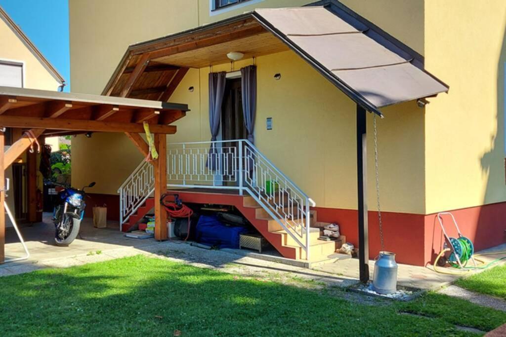 Quiet Apartment Close To Town Villach Buitenkant foto