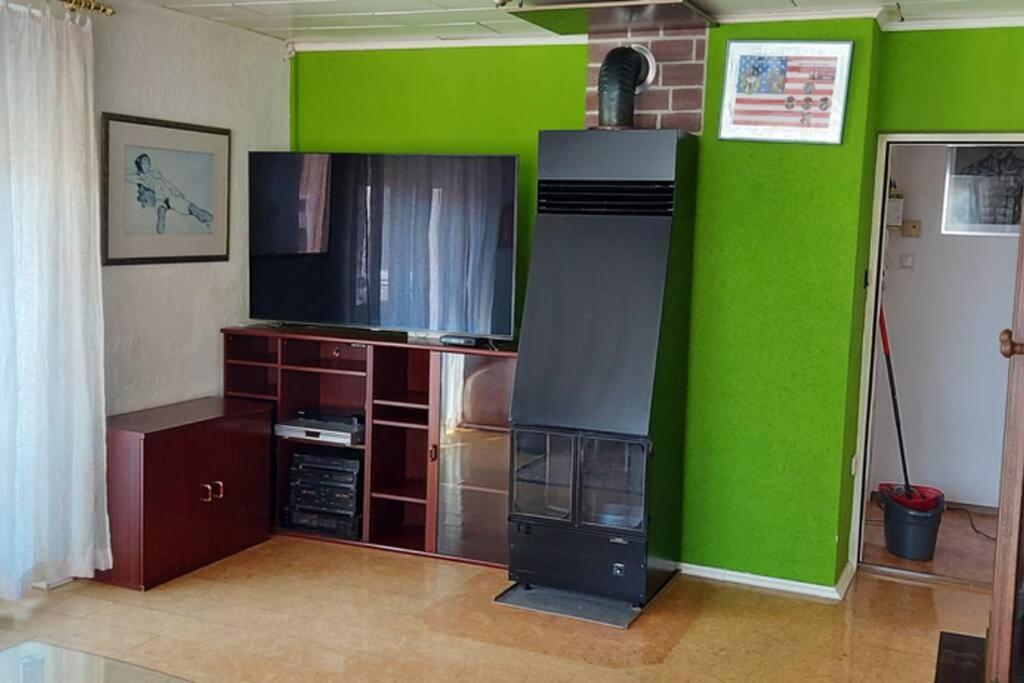 Quiet Apartment Close To Town Villach Buitenkant foto